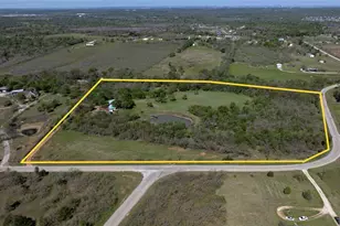 235 Mesquite Dr, Cedar Creek, TX 78612 - Photo 5