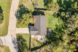 105 Snyders Trail, Liberty Hill, TX 78642 - Photo 35