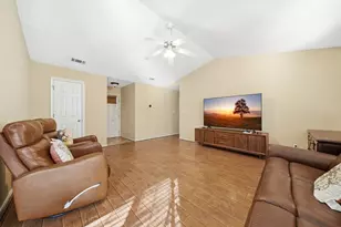 105 Snyders Trail, Liberty Hill, TX 78642 - Photo 3