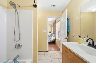 105 Snyders Trail, Liberty Hill, TX 78642 - Photo 27