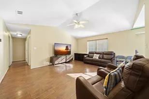 105 Snyders Trail, Liberty Hill, TX 78642 - Photo 7