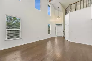 7709 Menchaca Rd, Austin, TX 78745 - Photo 9
