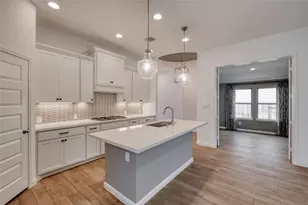 305 Langhorne Bnd, Liberty Hill, TX 78642 - Photo 5