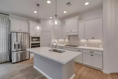 305 Langhorne Bend, Liberty Hill, TX 78642 - Photo 3