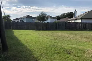 1304 Water Spaniel Way, Round Rock, TX 78664 - Photo 23