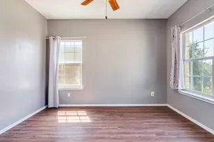 112 Maplewood N, Kyle, TX 78640 - Photo 13