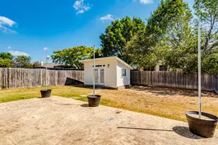 112 Maplewood N, Kyle, TX 78640 - Photo 29