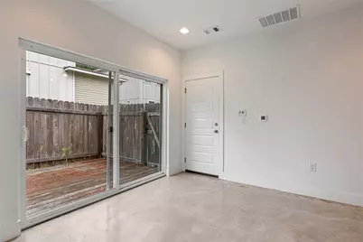 5006 Baker Street #A, Austin, TX 78721 - Photo 5