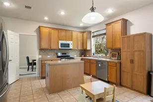 11425 Sabinal Mesa Dr, Austin, TX 78739 - Photo 11