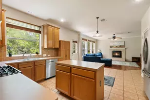 11425 Sabinal Mesa Dr, Austin, TX 78739 - Photo 13