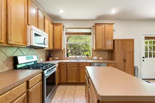 11425 Sabinal Mesa Dr, Austin, TX 78739 - Photo 11