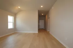 4516 Lava Is Dr, Austin, TX 78747 - Photo 5