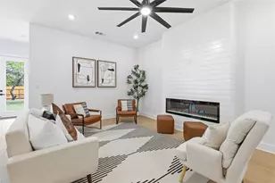 122 W Pauwela Ln, Bastrop, TX 78602 - Photo 23