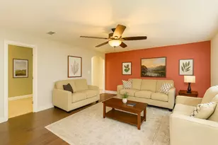 304 S Main St, Elgin, TX 78621 - Photo 1
