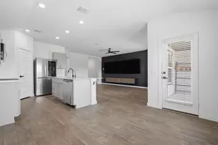 206 Canadian River Trl, Hutto, TX 78634 - Photo 17