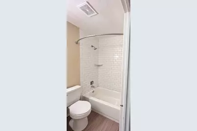 418 Linden Street #B, Bastrop, TX 78602 - Photo 17