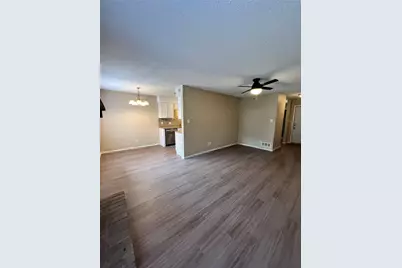 418 Linden Street #B, Bastrop, TX 78602 - Photo 9