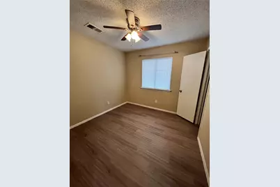 418 Linden Street #B, Bastrop, TX 78602 - Photo 7