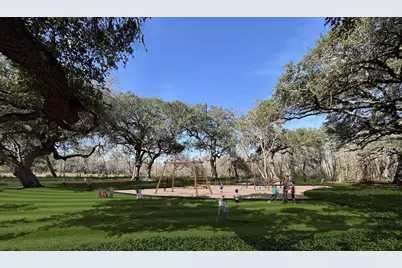 3802 Sonesta Street, Lockhart, TX 78644 - Photo 9