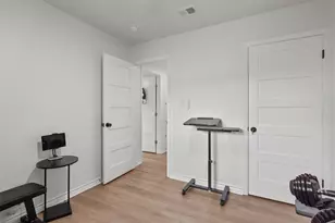 802 Leisure Run Cove, Austin, TX 78745 - Photo 25
