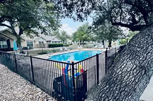 30 Wildwood Dr, Georgetown, TX 78633 - Photo 29