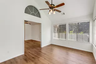 30 Wildwood Dr, Georgetown, TX 78633 - Photo 21