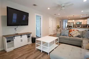 404 Rivers St, Smithville, TX 78957 - Photo 11