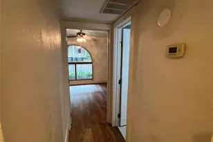 505 W 7th St, Austin, TX 78701 - Photo 7