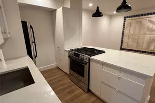 505 W 7th St, Austin, TX 78701 - Photo 5