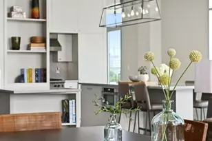 800 W 5th St, Austin, TX 78703 - Photo 9