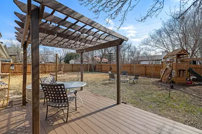 805 Garden Path Drive, Round Rock, TX 78664 - Photo 19