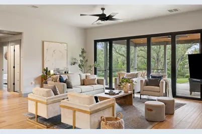 9207 Claxton Drive, Austin, TX 78736 - Photo 5