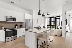 800 Embassy Dr, Austin, TX 78702 - Photo 3