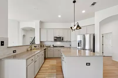 816 Drifting Wind Run, Dripping Springs, TX 78620 - Photo 13