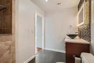 360 Nueces St, Austin, TX 78701 - Photo 23