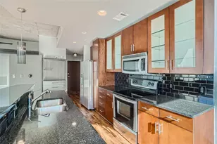 360 Nueces St, Austin, TX 78701 - Photo 17