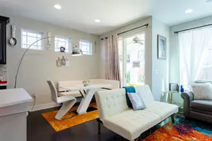 807 E 16th St, Austin, TX 78702 - Photo 11