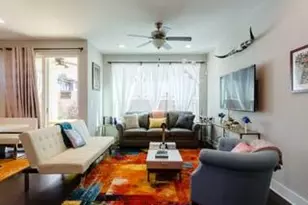 807 E 16th St, Austin, TX 78702 - Photo 3