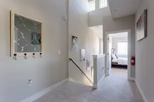 807 E 16th St, Austin, TX 78702 - Photo 13