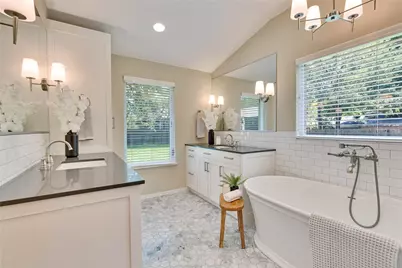 2905 Greenlawn Parkway, Austin, TX 78757 - Photo 15