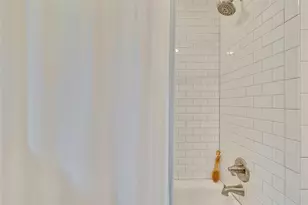 2905 Greenlawn Pkwy, Austin, TX 78757 - Photo 21