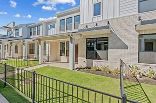 1280 E Main St, Round Rock, TX 78664 - Photo 3