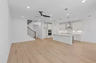 1280 E Main St, Round Rock, TX 78664 - Photo 9