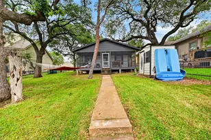 405 Robinhood Ln, Granite Shoals, TX 78654 - Photo 9