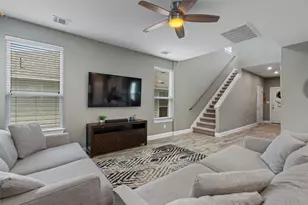 285 Gaida Loop, Georgetown, TX 78628 - Photo 5