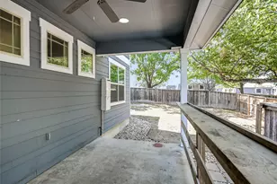 2210 Schriber St, Austin, TX 78704 - Photo 9