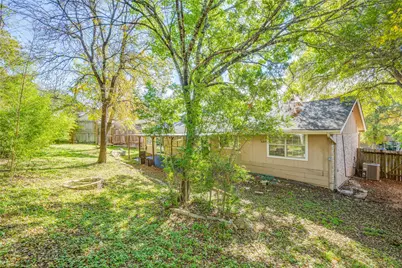 2713 Tether Trail, Austin, TX 78704 - Photo 27