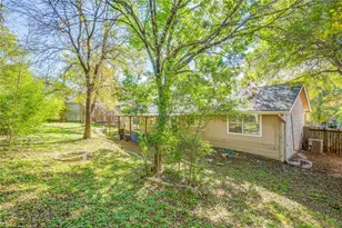 2713 Tether Trail, Austin, TX 78704 - Photo 27