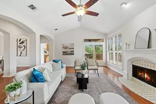 120 Royal Oak Ln, Lakeway, TX 78734 - Photo 7