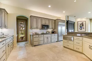 202 Hidden Hills Cove, Spicewood, TX 78669 - Photo 11